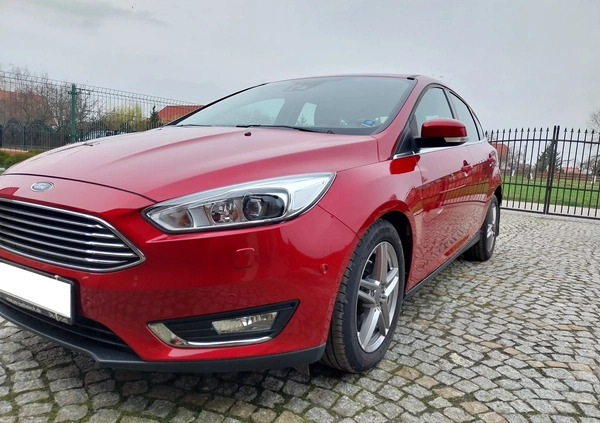 Ford Focus cena 55000 przebieg: 142819, rok produkcji 2018 z Ostrołęka małe 379